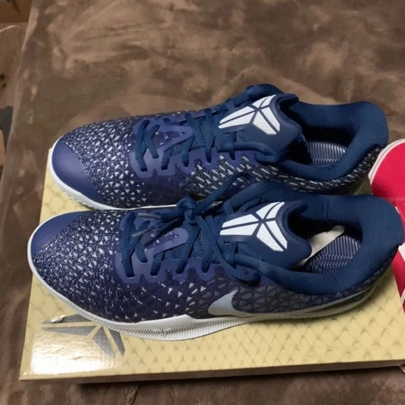 Kobe - Picture 2 of 5